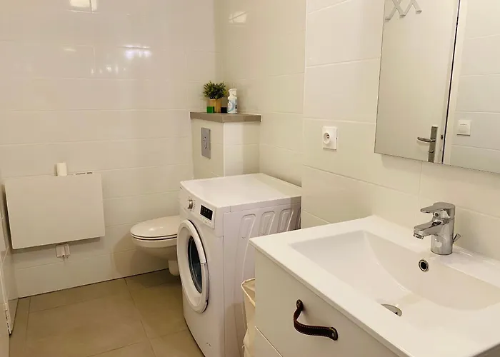 Le Saint Cyrice Appartement *